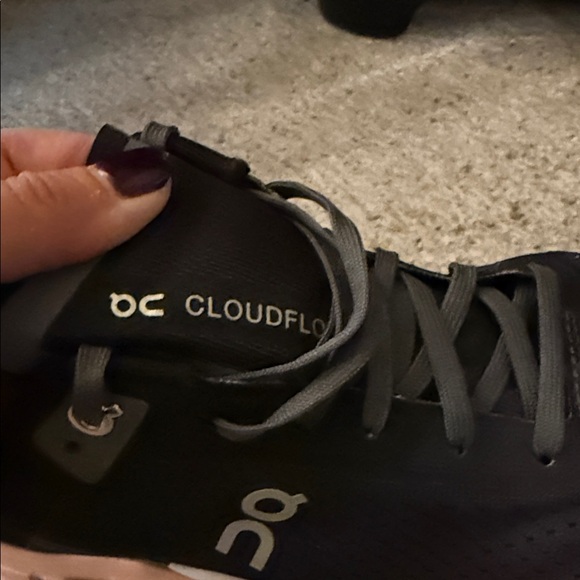 On Running CloudFlow Women's Black and Peach Athletic Shoes - Picture 9 of 9
